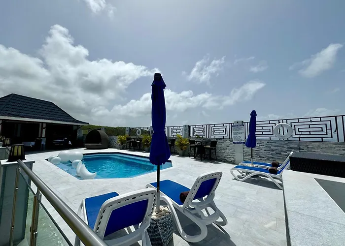 Hospitality Expert Bts 1 Pool Chef Montego Bay
